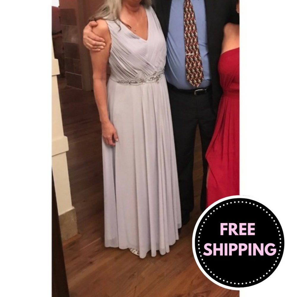 Women's Size 12 Jessica Howard Formal Dress - Picture 1 of 9